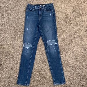 Size 27 Levi 721 high rise skinny